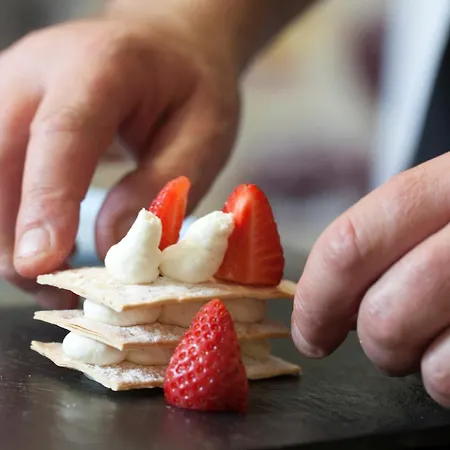 Ξενοδοχείο Baia D'argento 4*