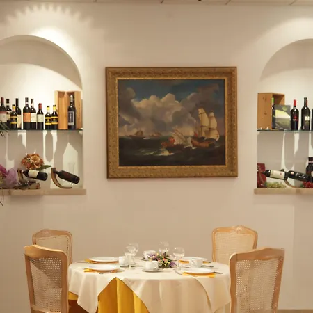 Ξενοδοχείο Baia D'argento 4*